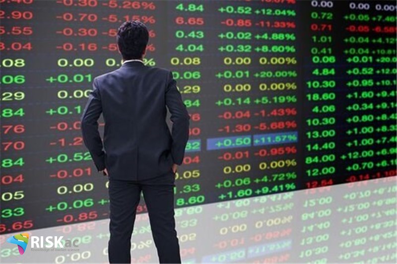هر 45 روز یکبار مالکین سهام عوض می شوند