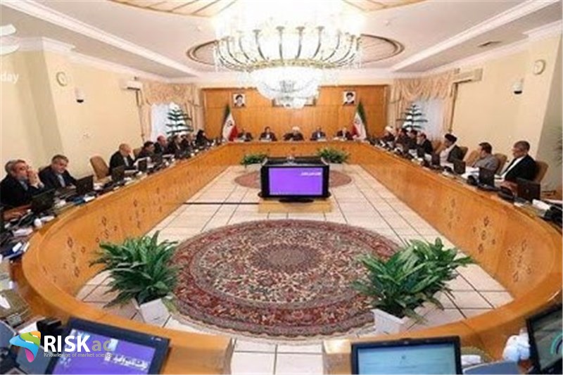 انتظارات جامعه از اقدامات مجلس و دولت نتیجه عکس داشته