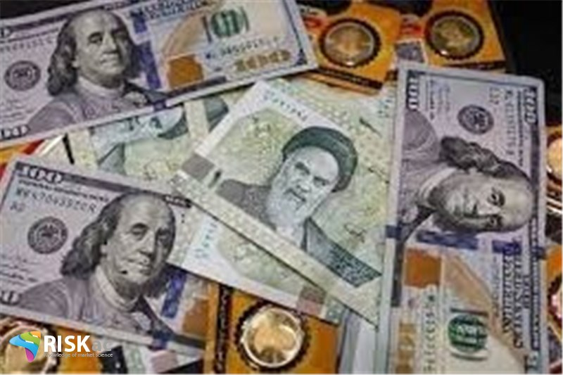 این نقدینگی با قیمت دلار تناسب دارد؟